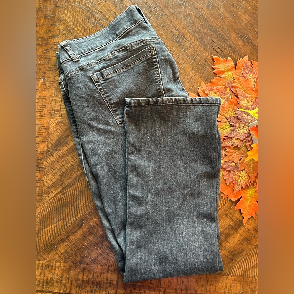 Democracy 18W Boot Cut Jean